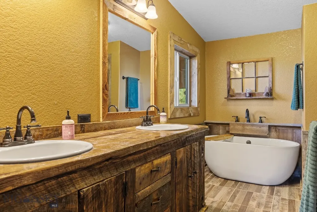2621 Jackrabbit Lane Bozeman MT 59718