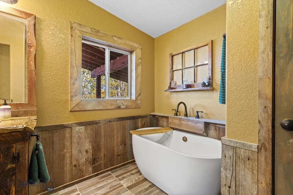 2621 Jackrabbit Lane Bozeman MT 59718