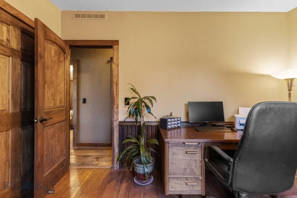 2621 Jackrabbit Lane Bozeman MT 59718