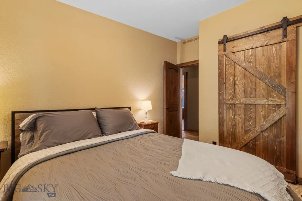 2621 Jackrabbit Lane Bozeman MT 59718