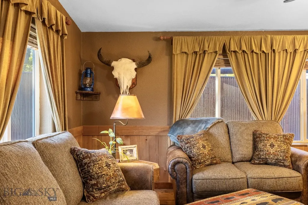 2621 Jackrabbit Lane Bozeman MT 59718