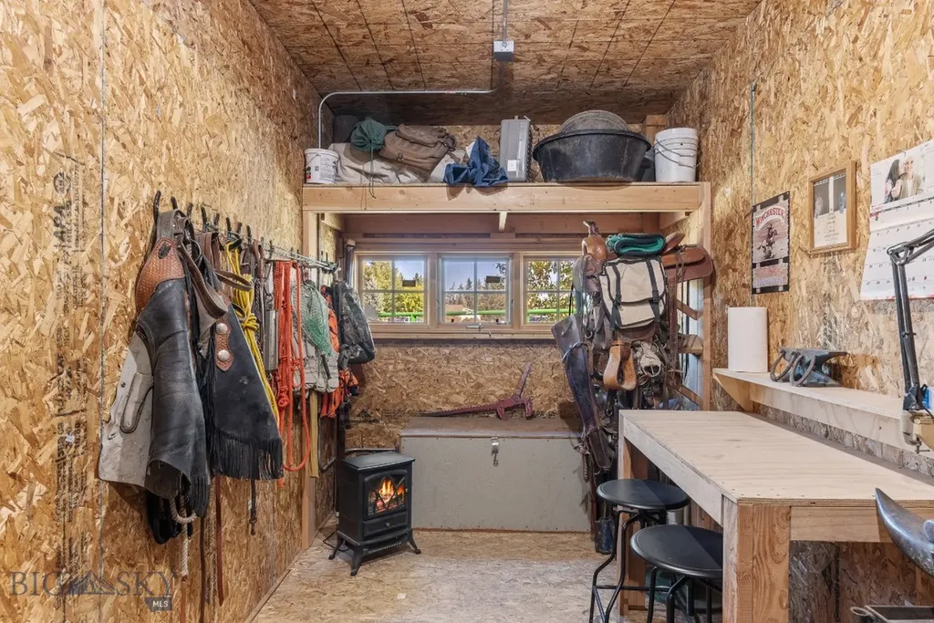2621 Jackrabbit Lane Bozeman MT 59718