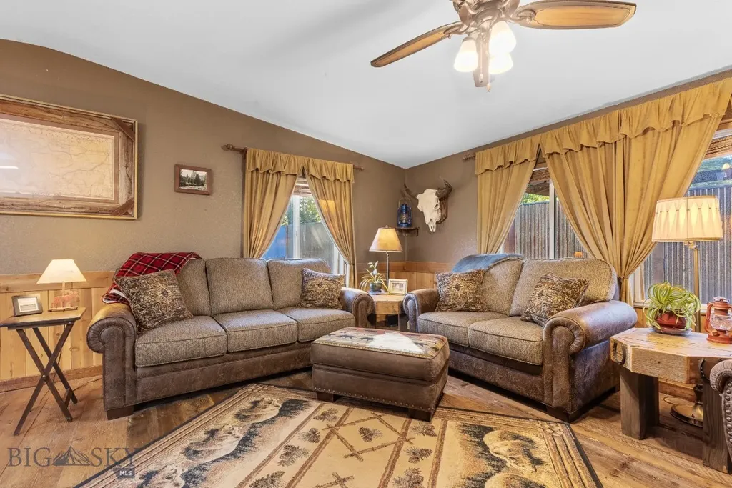 2621 Jackrabbit Lane Bozeman MT 59718