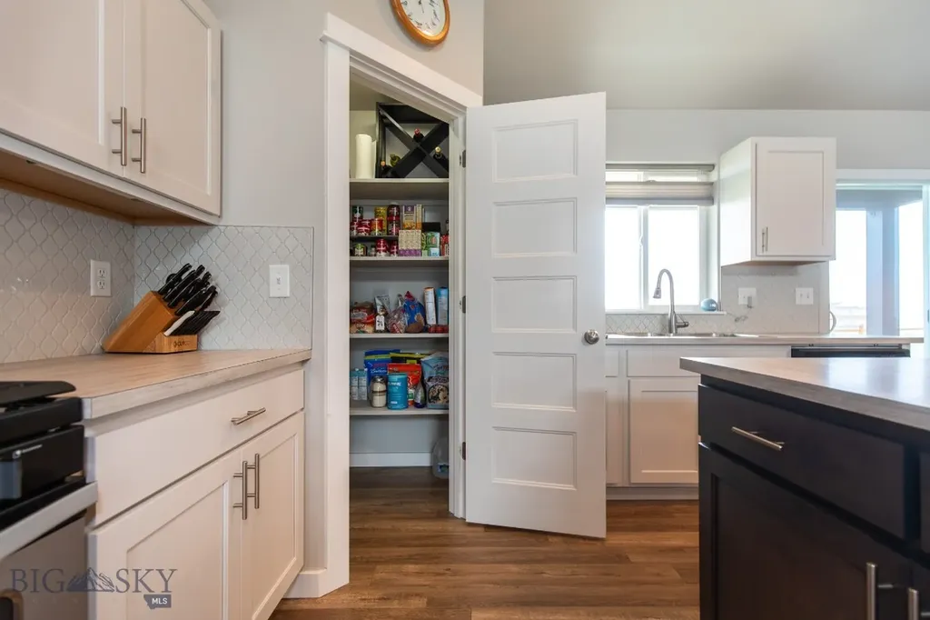 287 Stephanie Lane Bozeman MT 59718
