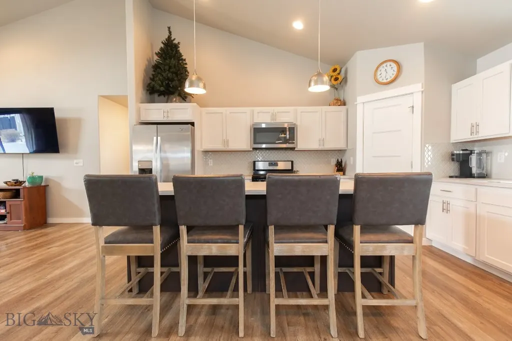 287 Stephanie Lane Bozeman MT 59718