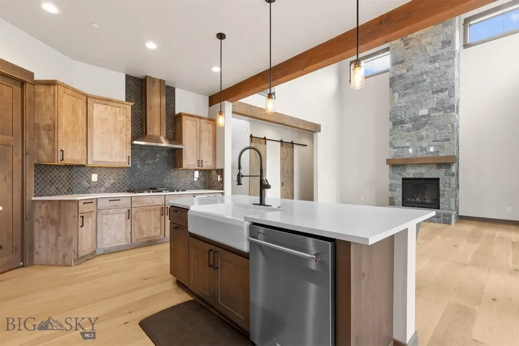 50 Cushing Lane Amsterdam MT 59741