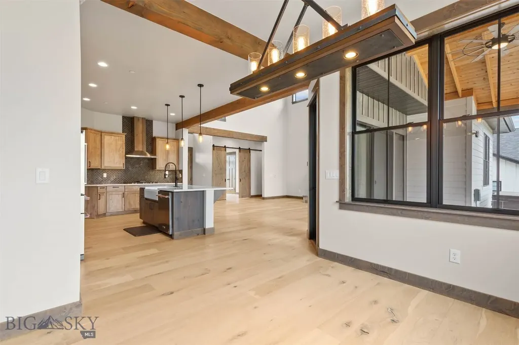 50 Cushing Lane Amsterdam MT 59741