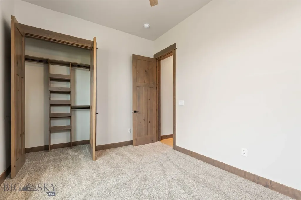 50 Cushing Lane Amsterdam MT 59741