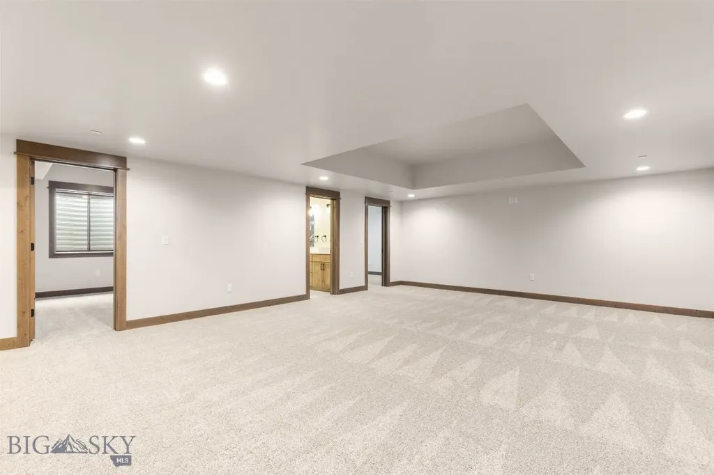 50 Cushing Lane Amsterdam MT 59741