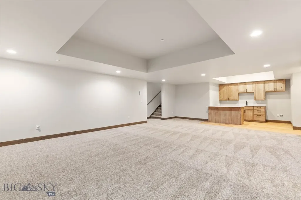 50 Cushing Lane Amsterdam MT 59741