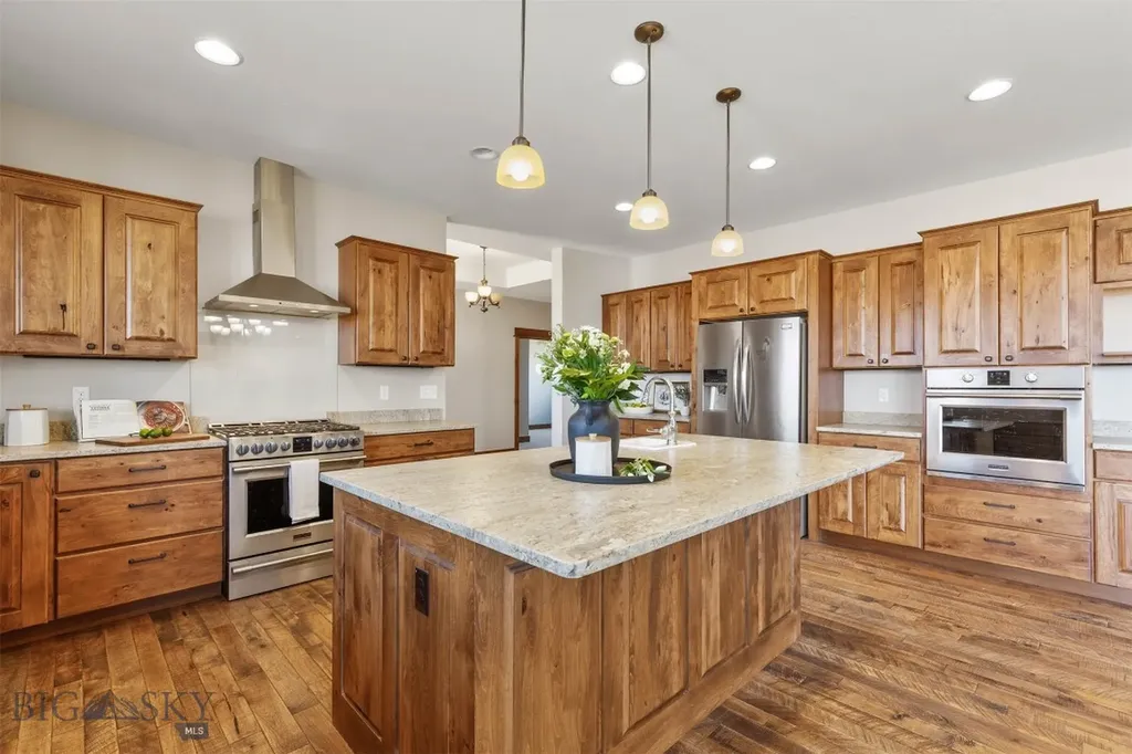 285 Water Fowl Way Bozeman MT 59718