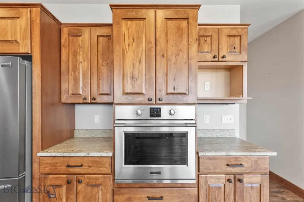 285 Water Fowl Way Bozeman MT 59718