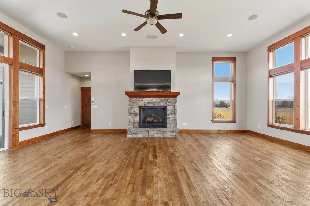 285 Water Fowl Way Bozeman MT 59718