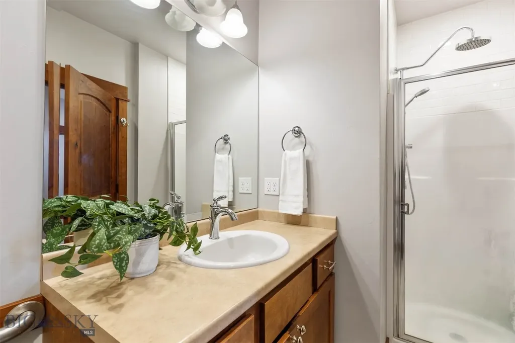 285 Water Fowl Way Bozeman MT 59718