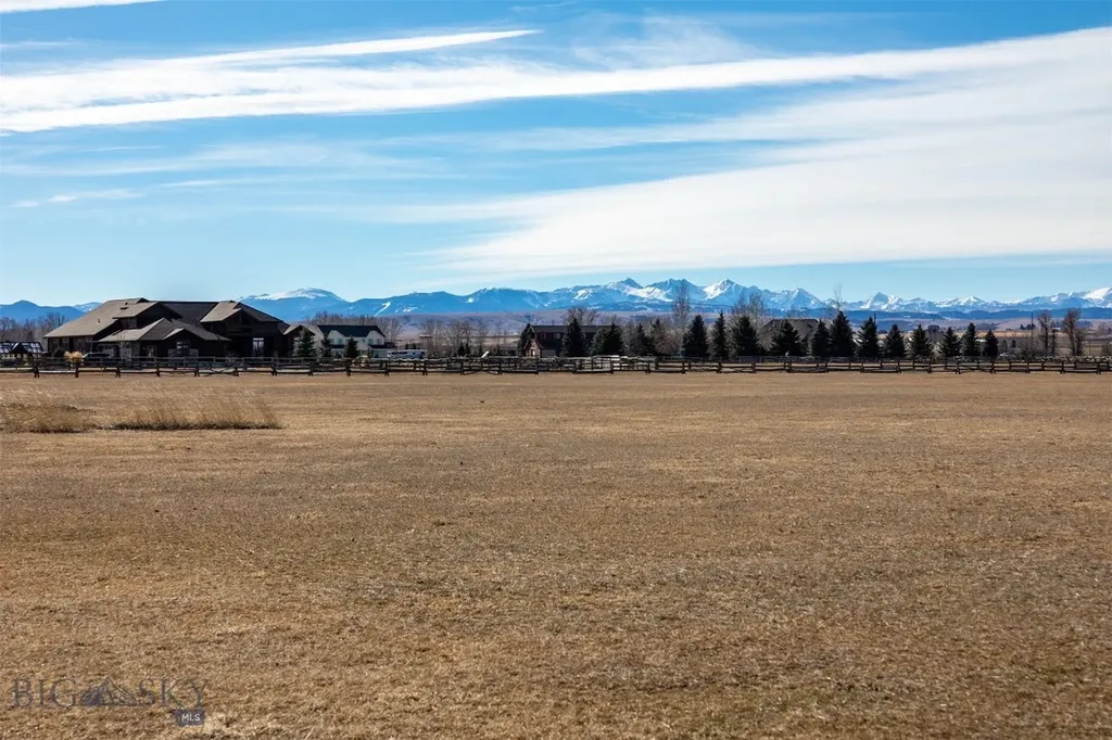 285 Water Fowl Way Bozeman MT 59718
