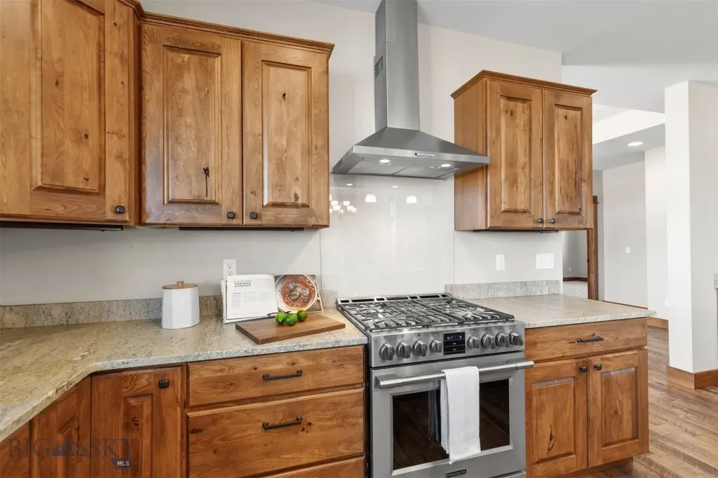 285 Water Fowl Way Bozeman MT 59718