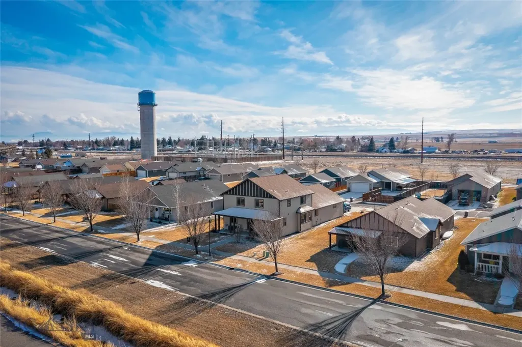 304 Farmall Lane Manhattan MT 59741