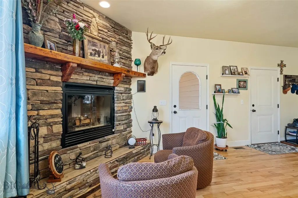 304 Farmall Lane Manhattan MT 59741
