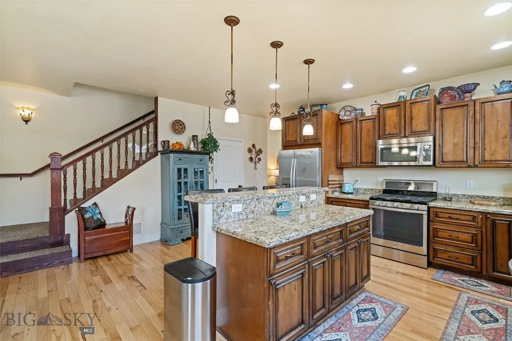 304 Farmall Lane Manhattan MT 59741