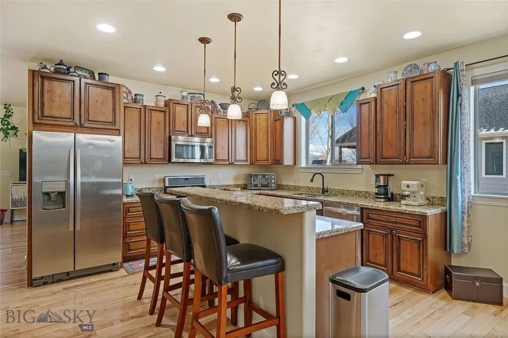 304 Farmall Lane Manhattan MT 59741