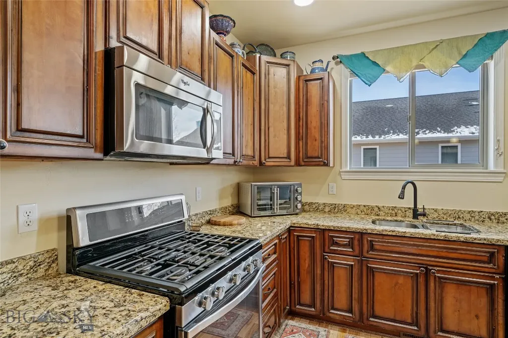 304 Farmall Lane Manhattan MT 59741