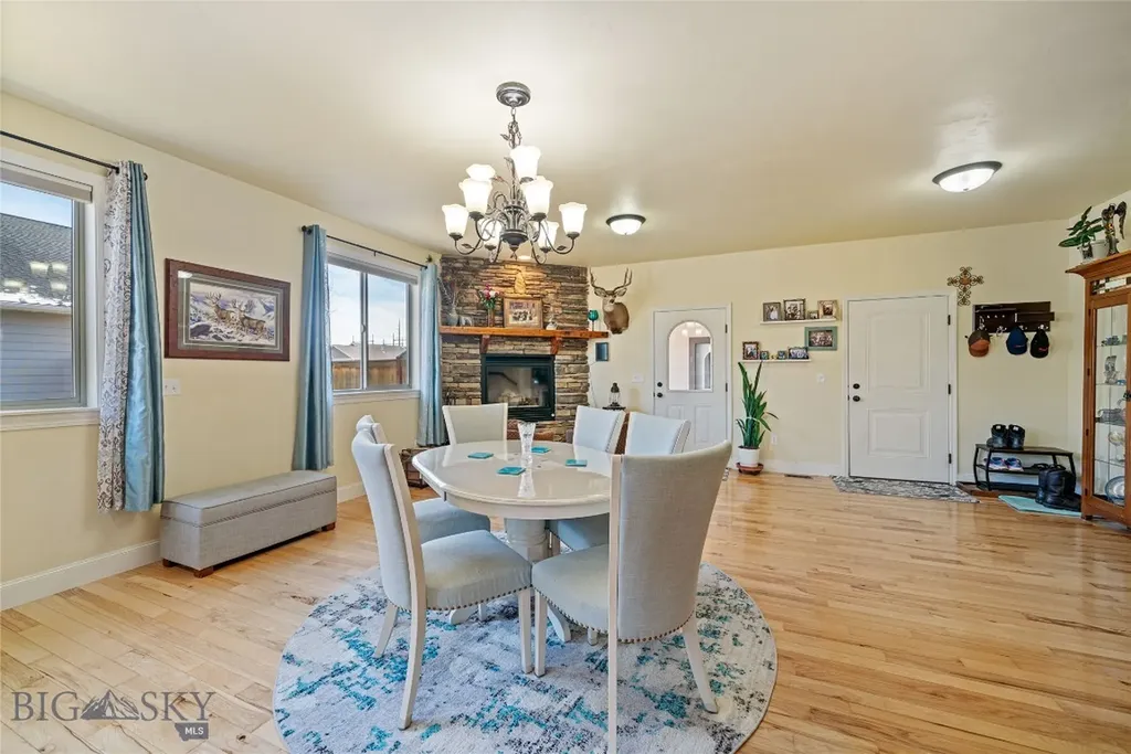 304 Farmall Lane Manhattan MT 59741