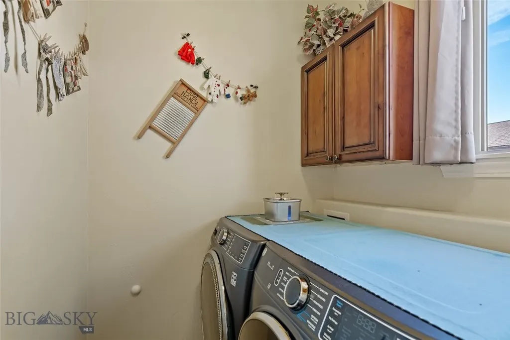 304 Farmall Lane Manhattan MT 59741