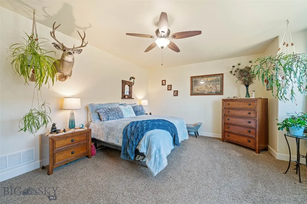 304 Farmall Lane Manhattan MT 59741