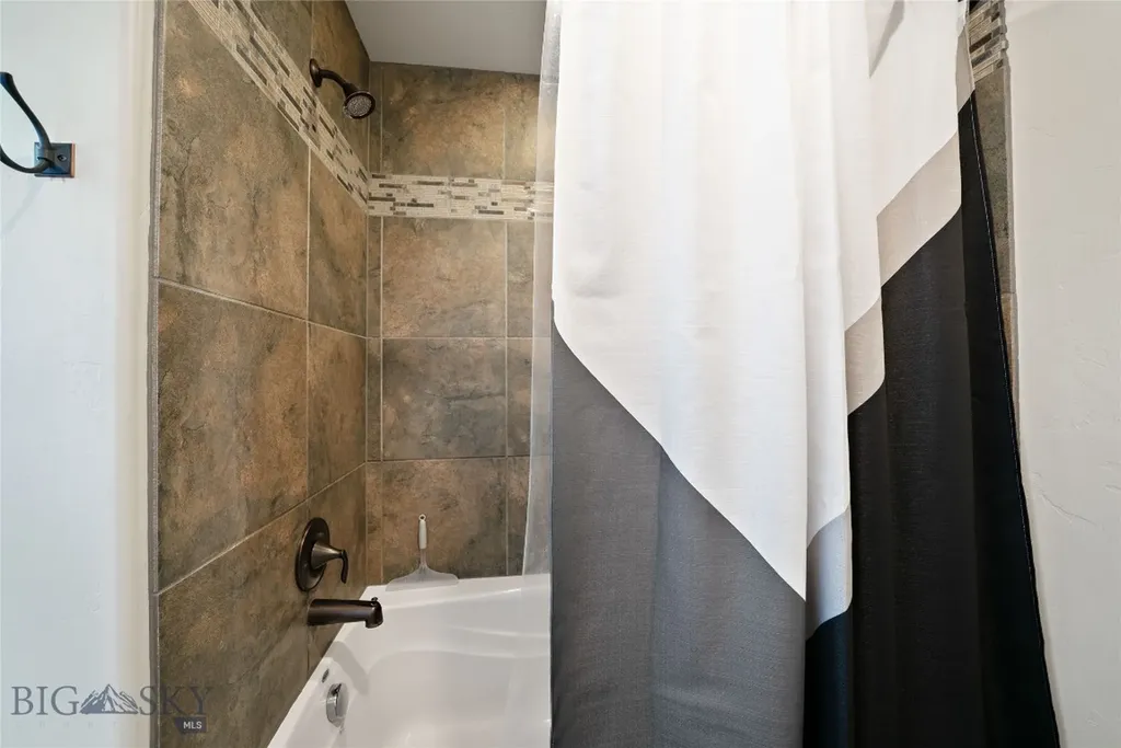 304 Farmall Lane Manhattan MT 59741