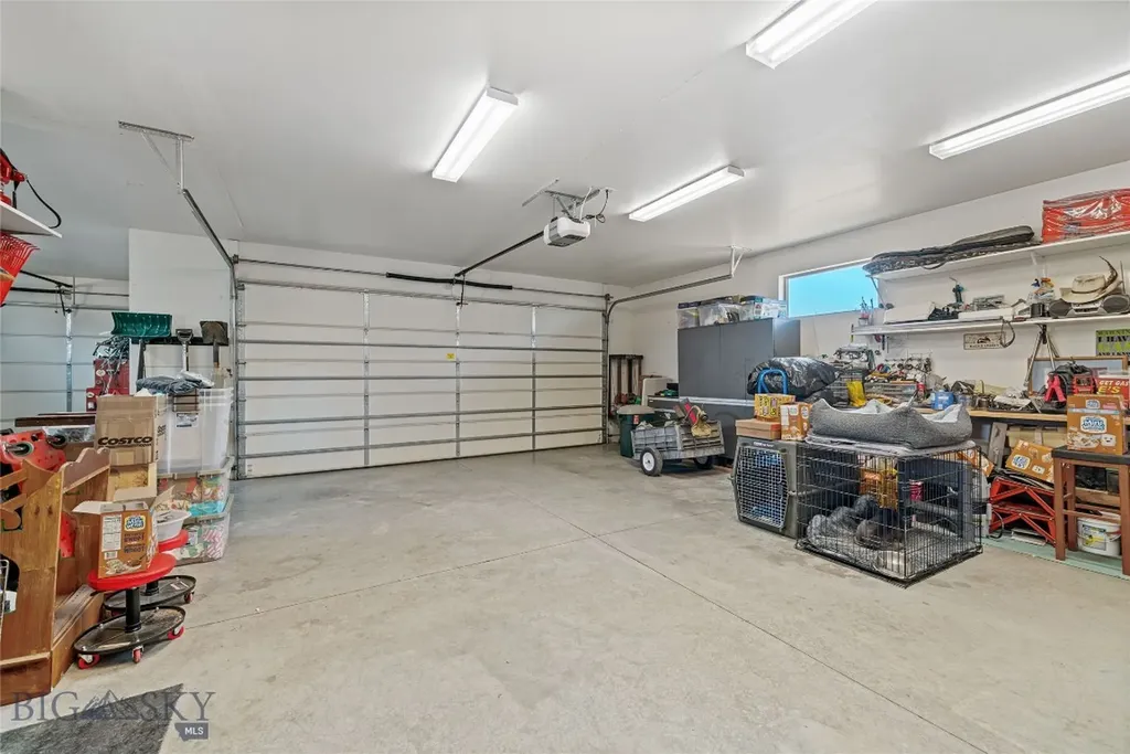 304 Farmall Lane Manhattan MT 59741