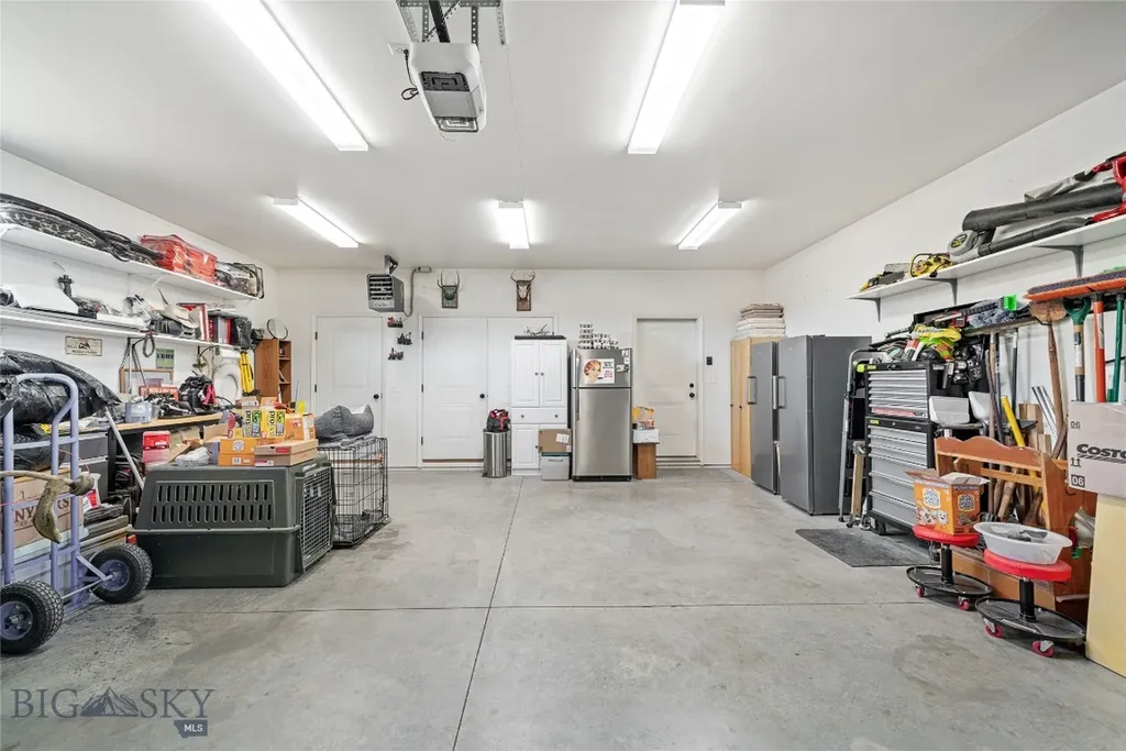 304 Farmall Lane Manhattan MT 59741