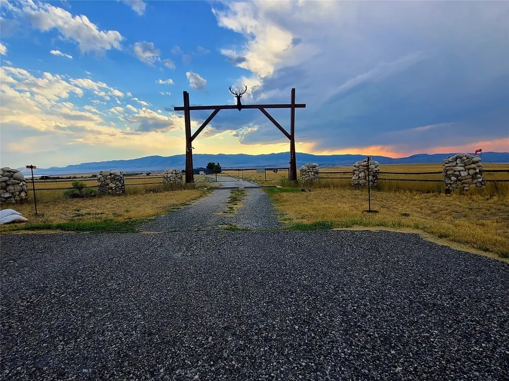 Townsend MT 59644