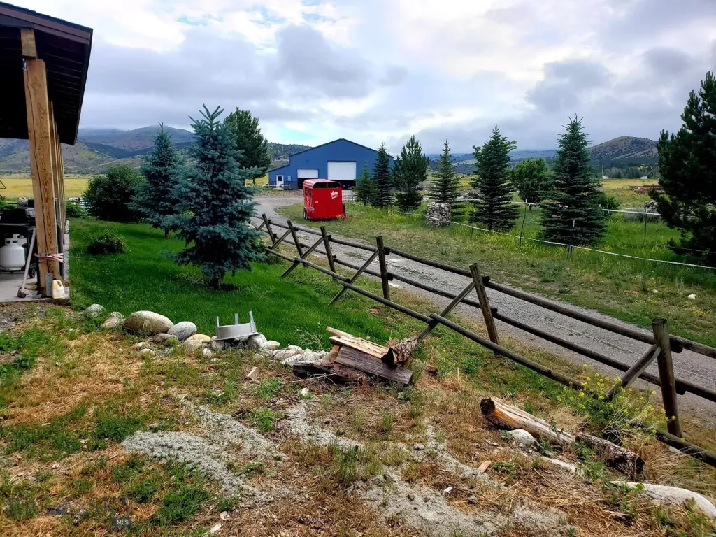 Townsend MT 59644