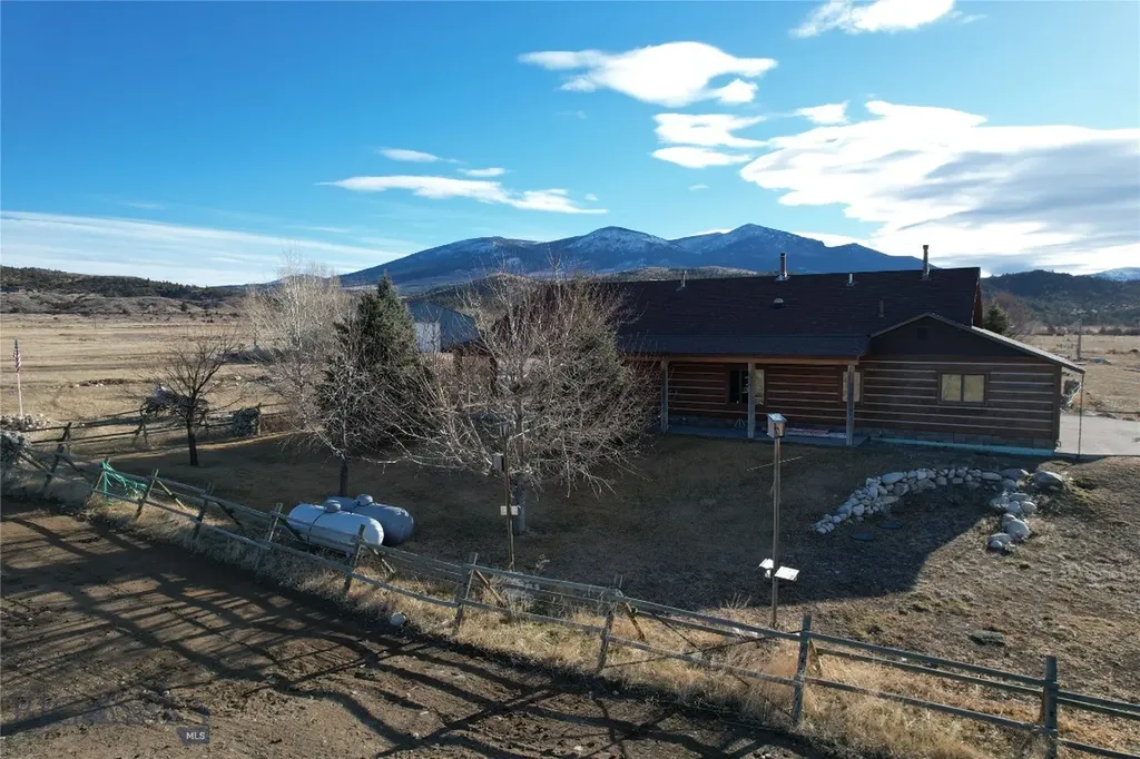 Townsend MT 59644