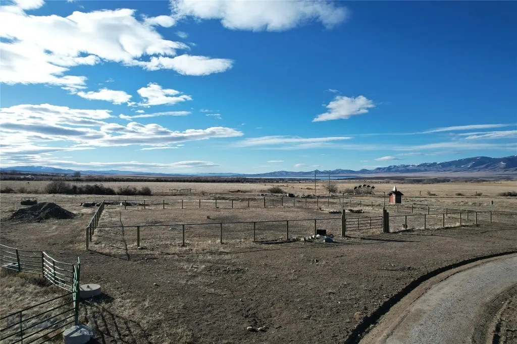 Townsend MT 59644