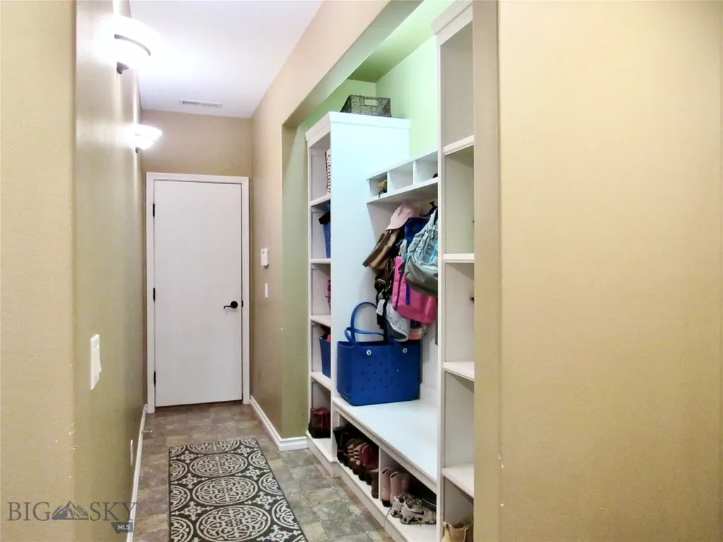 3020 E Copper Ridge Billings MT 59106