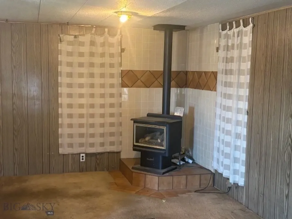 3635 Gaylord Butte MT 59701
