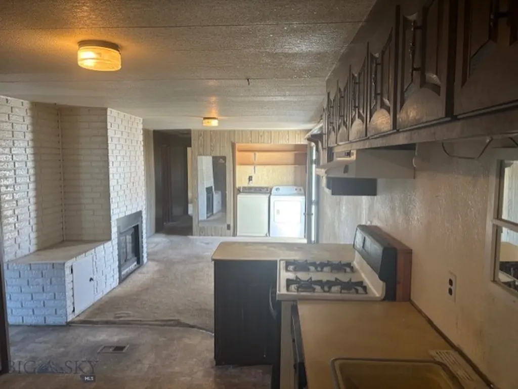 3635 Gaylord Butte MT 59701