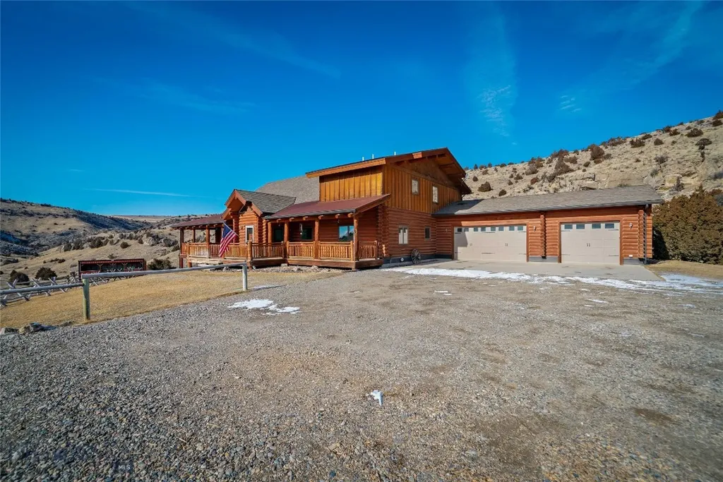 1460 Horseshoe Gulch Road Manhattan MT 59741