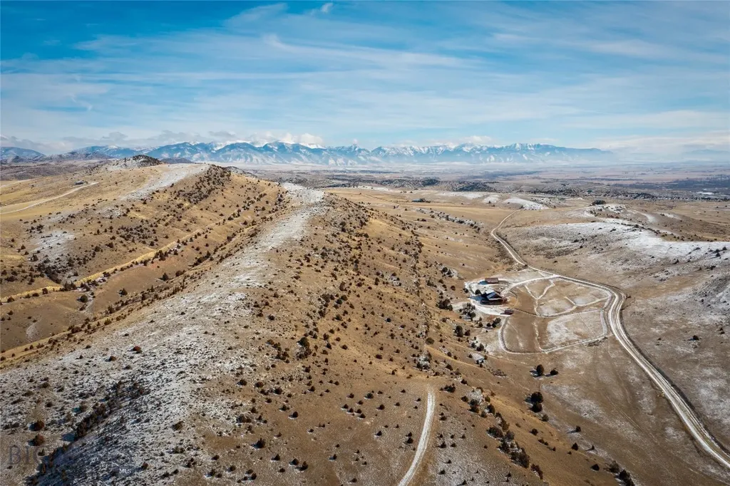 1460 Horseshoe Gulch Road Manhattan MT 59741