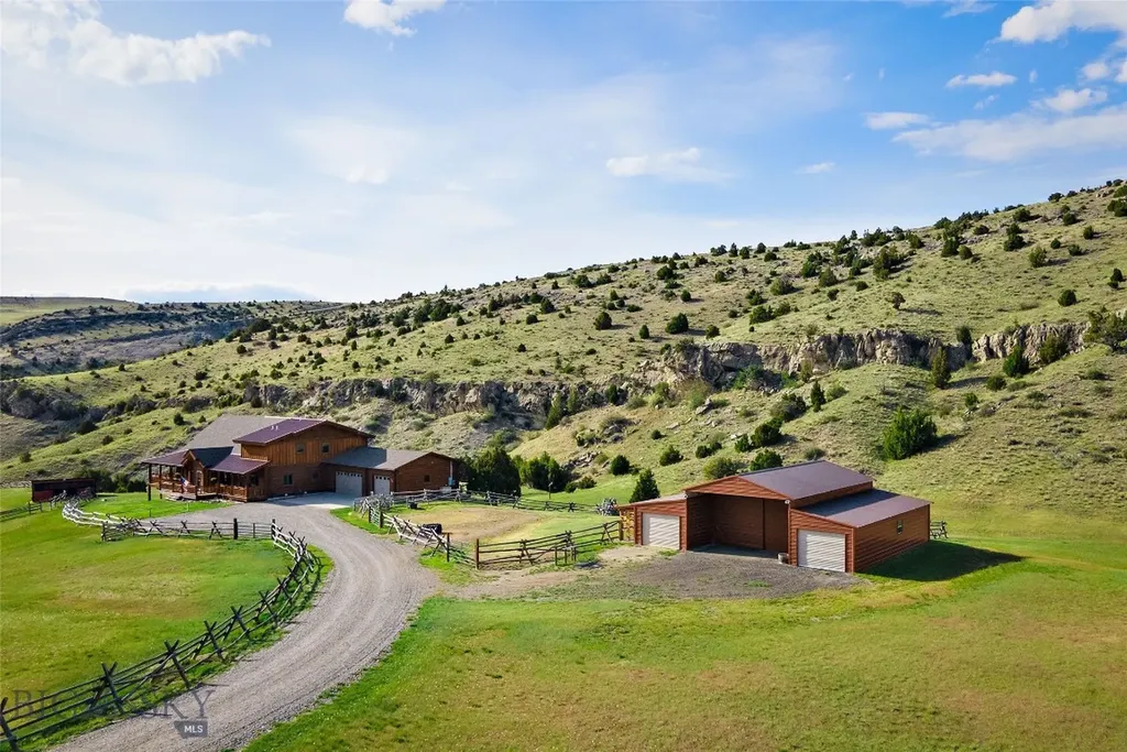 1460 Horseshoe Gulch Road Manhattan MT 59741