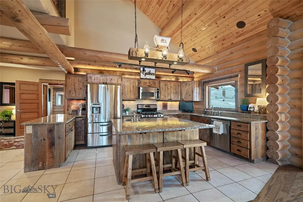 1460 Horseshoe Gulch Road Manhattan MT 59741