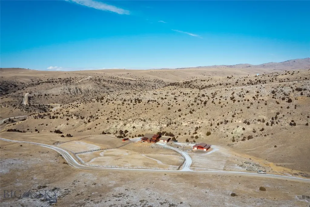 1460 Horseshoe Gulch Road Manhattan MT 59741