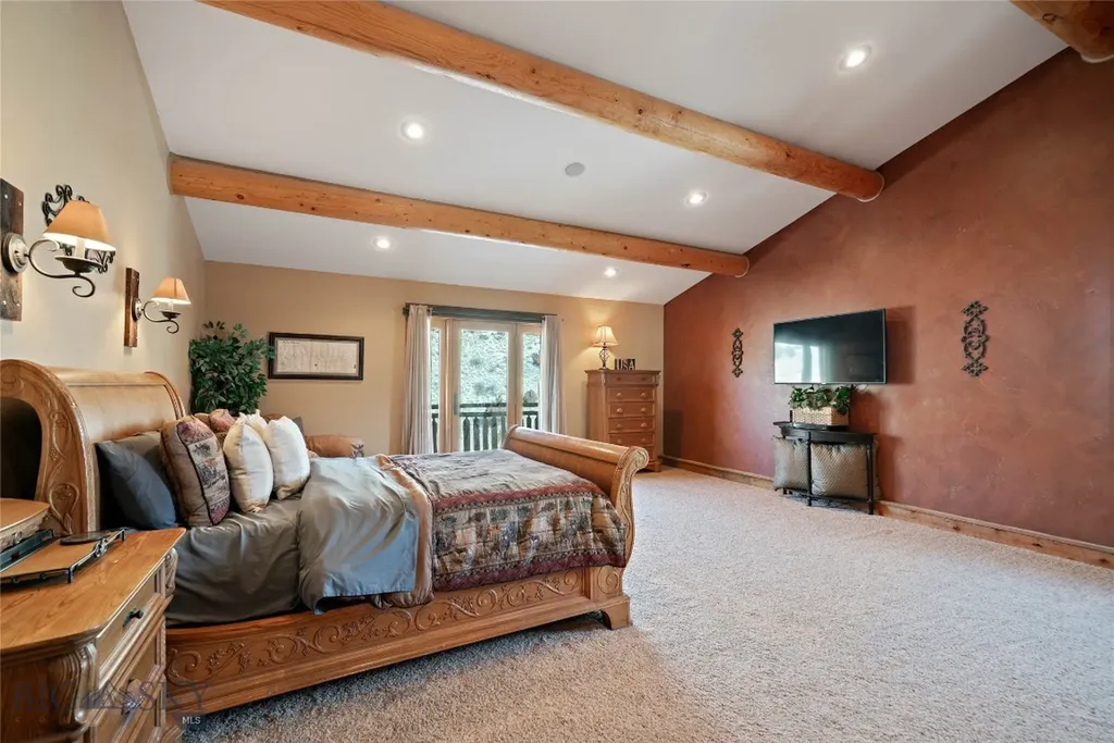 1460 Horseshoe Gulch Road Manhattan MT 59741