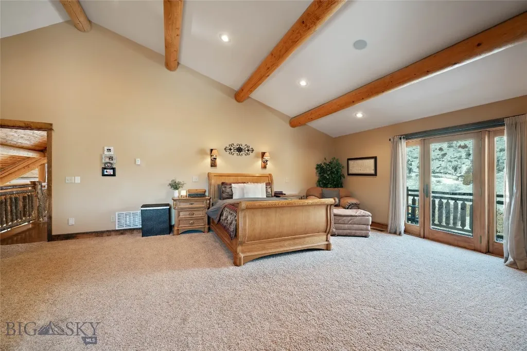 1460 Horseshoe Gulch Road Manhattan MT 59741
