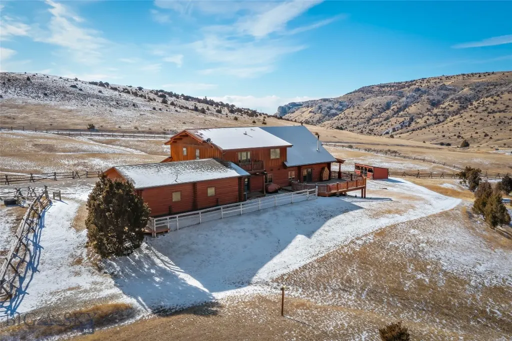 1460 Horseshoe Gulch Road Manhattan MT 59741