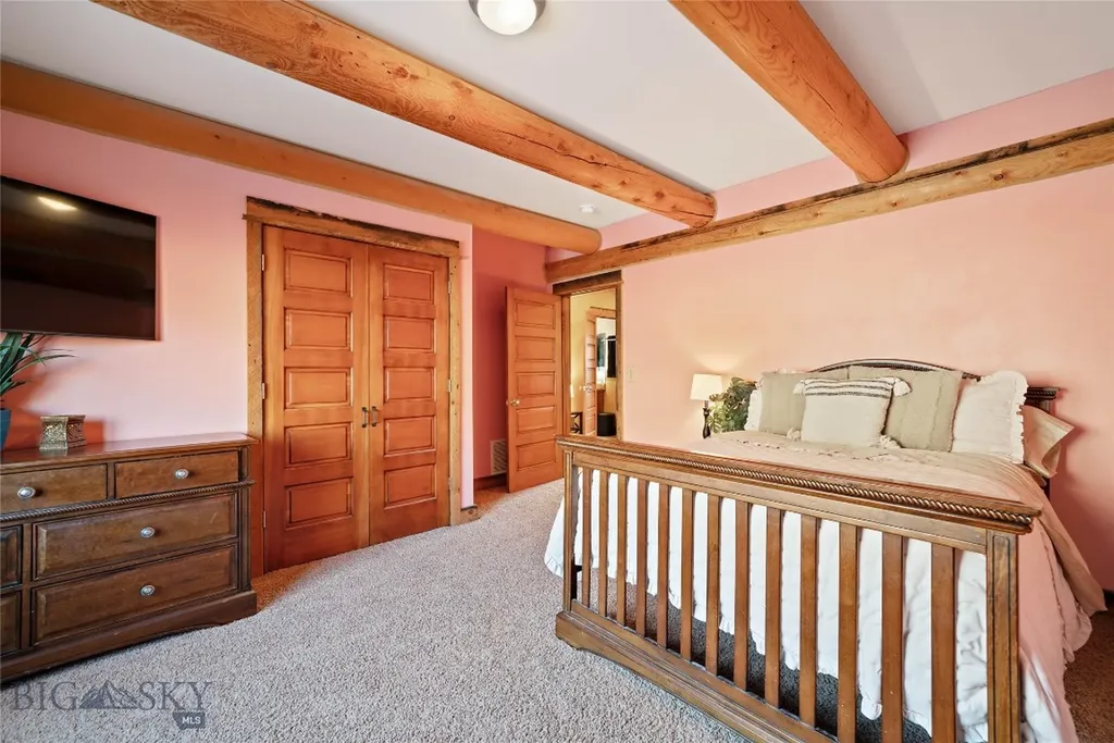 1460 Horseshoe Gulch Road Manhattan MT 59741