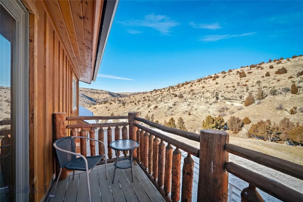 1460 Horseshoe Gulch Road Manhattan MT 59741