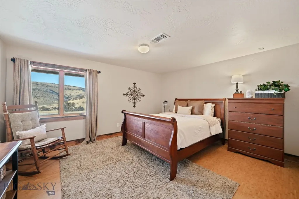 1460 Horseshoe Gulch Road Manhattan MT 59741