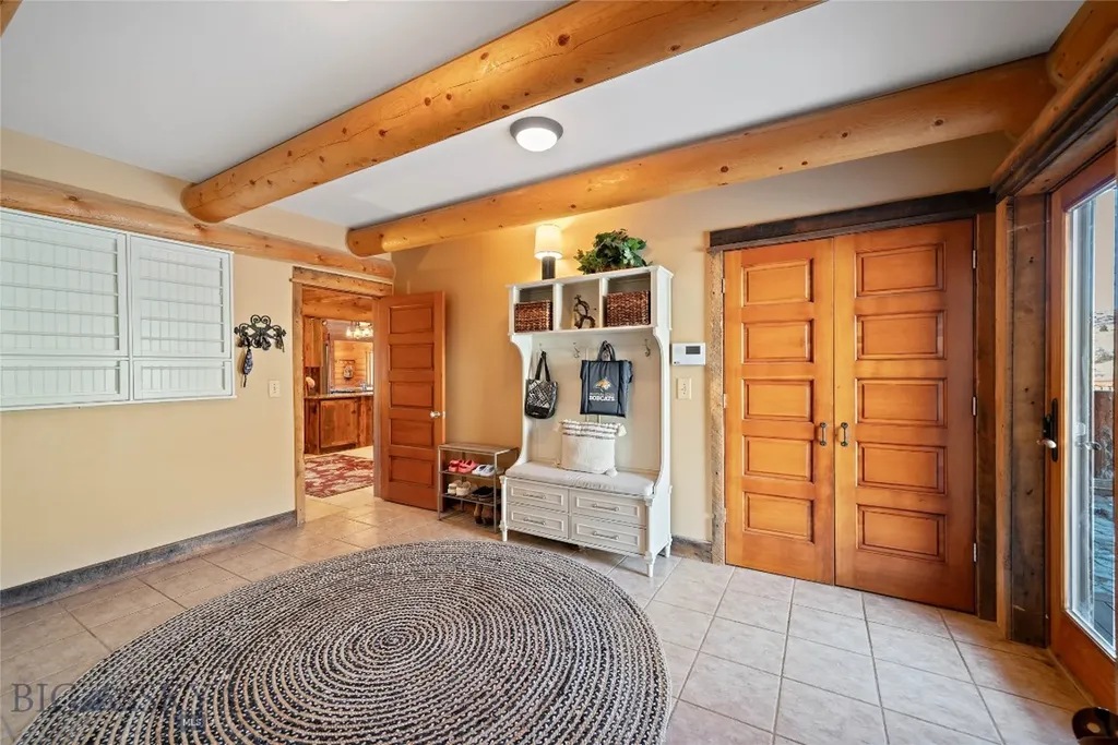 1460 Horseshoe Gulch Road Manhattan MT 59741